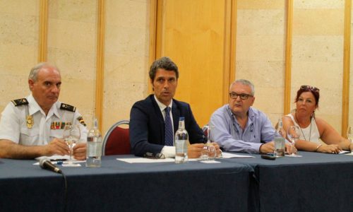 Reunión con el Delegado del Gobierno de Canarias: exposición de la situación del proyecto de regeneración de la playa inglés