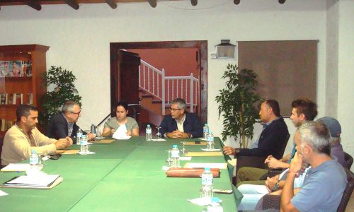 El Cabildo de Fuerteventura y AECA alcanzan un preacuerdo para promover la formación en el Municipio