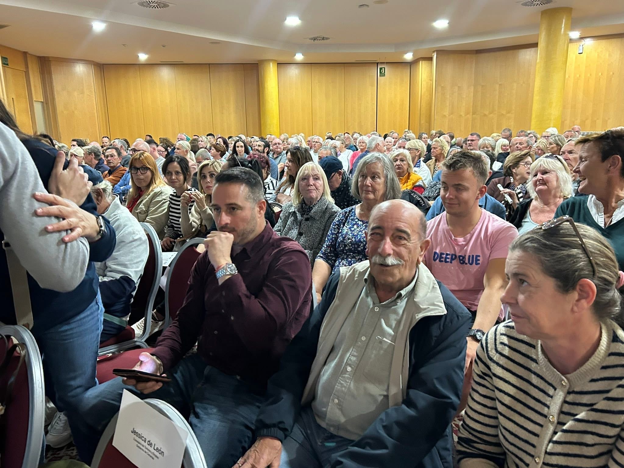 Más de 350 asisten a la presentación del Diagnóstico de El Castillo